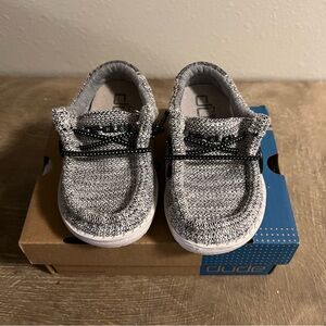 Wally Toddler Stretch